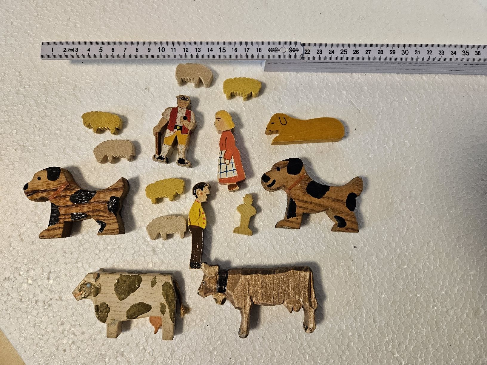Figuren: Holzfiguren - Spielzeug - Bauernhof – Gebraucht aus Haslen GL von Sandra40 3
