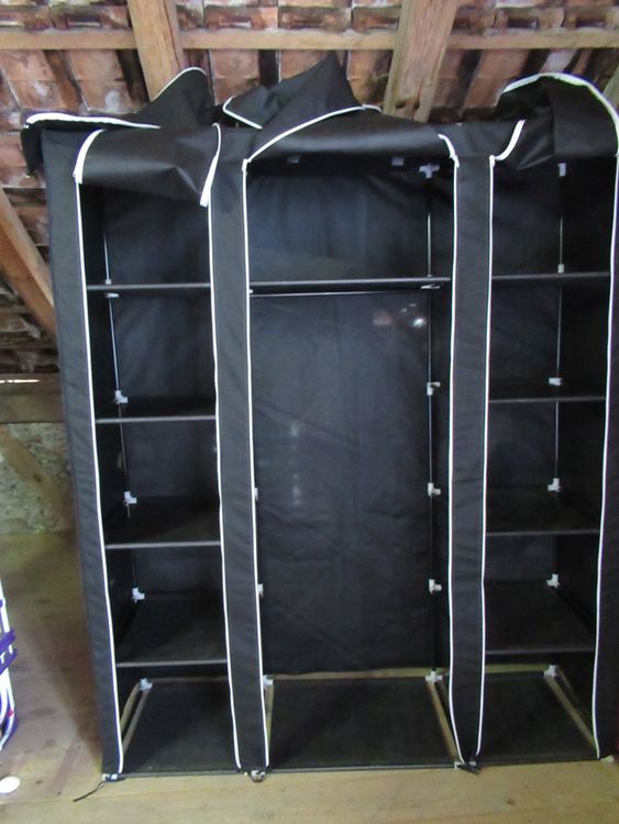 grosser-mottenschrank-schwarz-gebraucht-in-amriswil-f-r-chf-1-nur