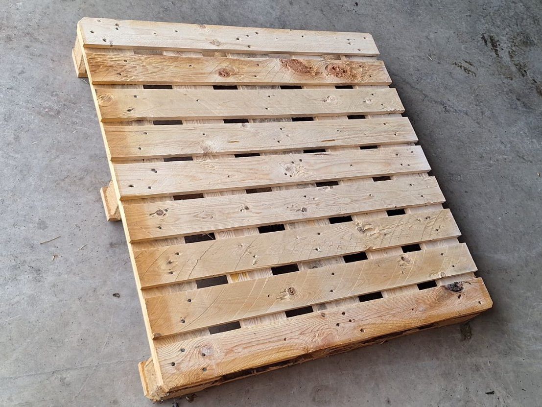 Pallets: Holzpalette – Usato da Obstalden venduto da Andrew76 1