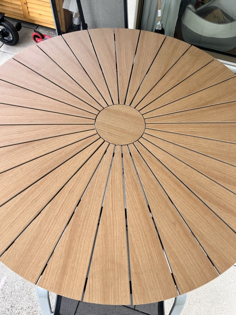 Set de table et chaises: Gartentisch inkl Stühle – D'occasion à Uetikon am See par Kfuture 2