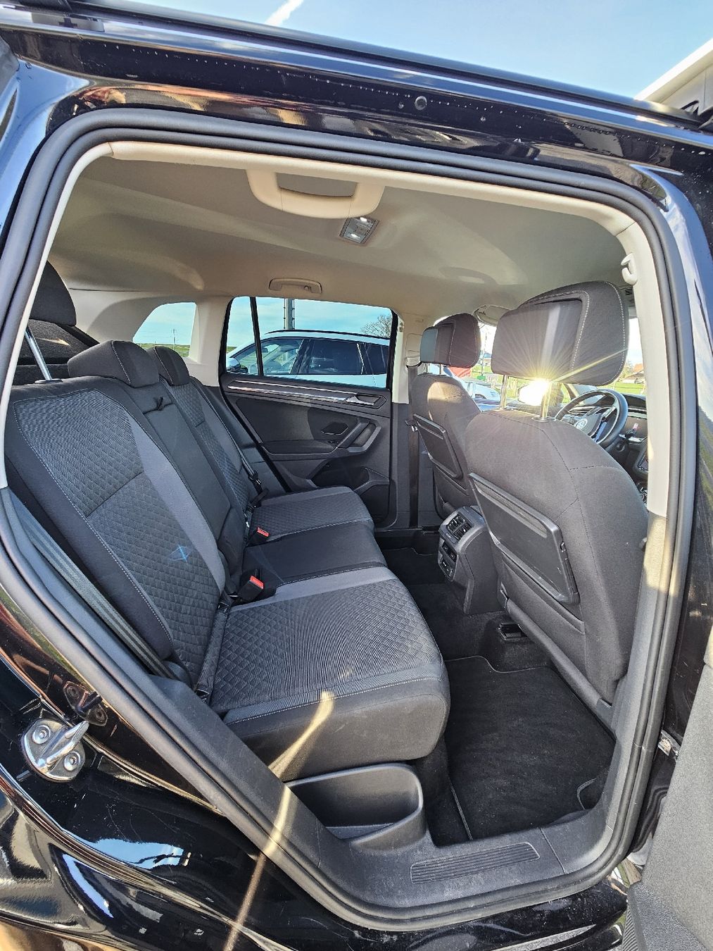 VW Autos: VW Tiguan 2.0 TDI  4M 2019 – Gebraucht aus einsiedeln von TheMullets 5