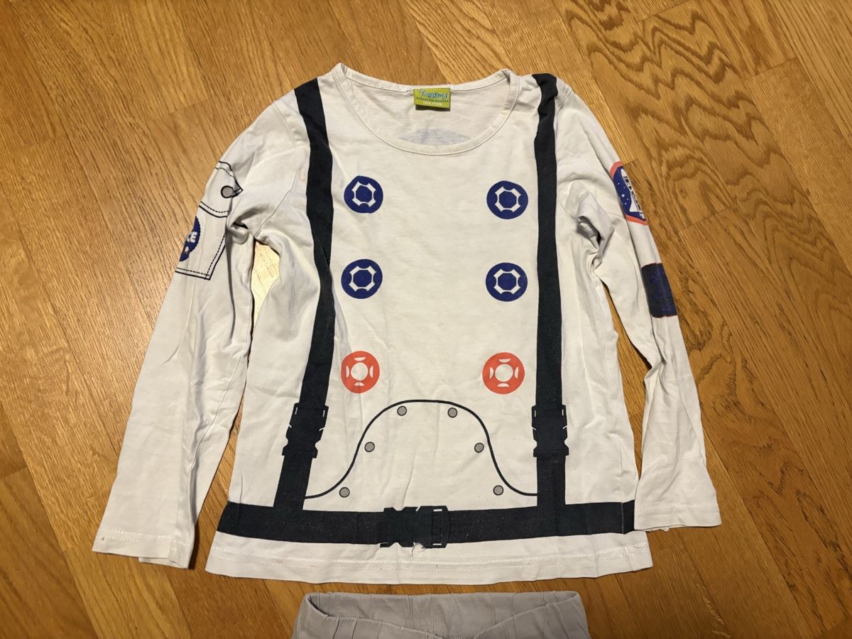 Pigiama & Simili: Pyjama, Knaben Gr. 122 / 128 – Usato da Beromünster venduto da msklef 3