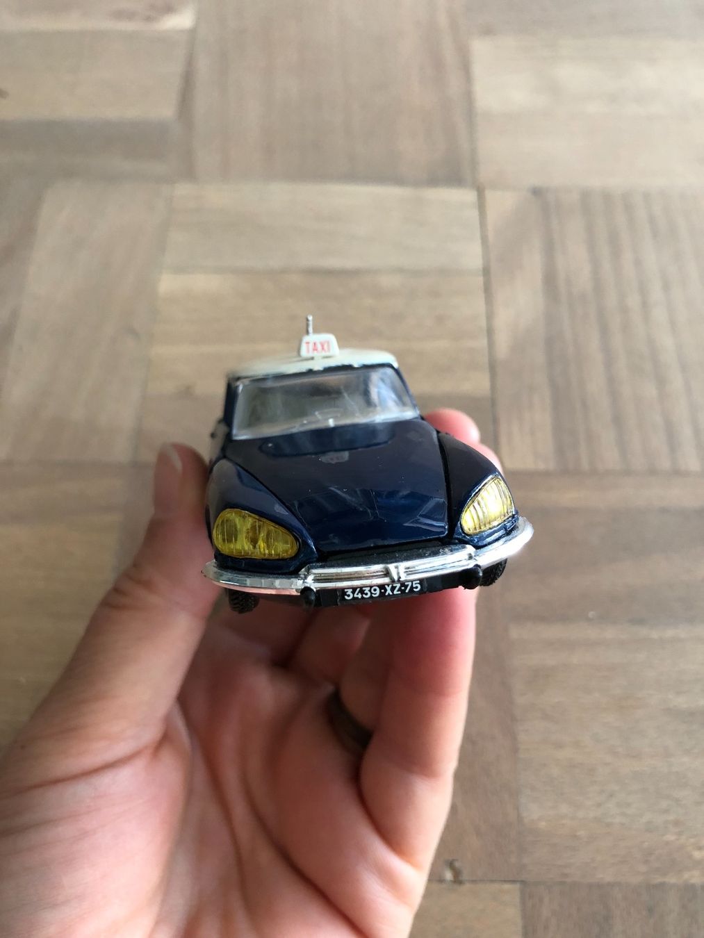 Citroën Modellautos: Modellauto, Citroen Taxi, DS 21, Eligor – Gebraucht aus Basel von sar_9jj8