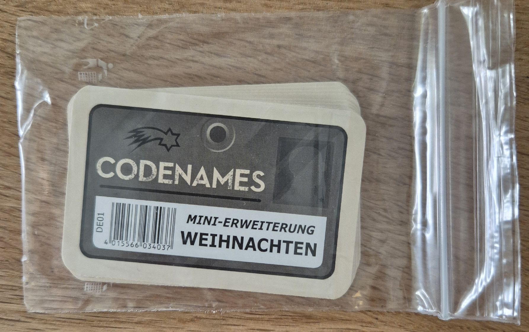 Giochi: Codenames Mini-Erweiterung Weihnachten Wichtel NEU  – Nuovo (secondo la descrizione) da Altstätten SG venduto da bluedine 1