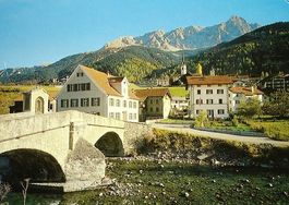 SAVOGNIN mit Brücke