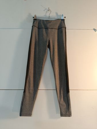 Sport Leggings Grau mit Schwarzen Details, Gr. S (nov309)