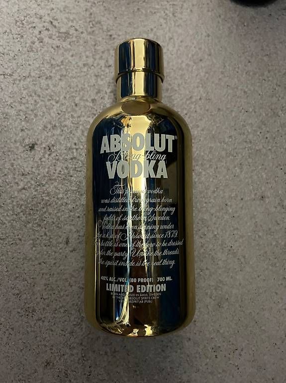 Absolut Vodka Bevande alcoliche: Absolut Bling Bling Vodka Limited Edition – Nuovo (secondo la descrizione) da Meilen venduto da Goemon 2