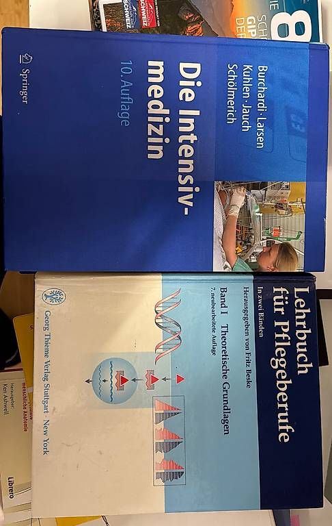 Libri: Pflege / Medizin Fachbücher – Usato da Adliswil venduto da ros_sr52