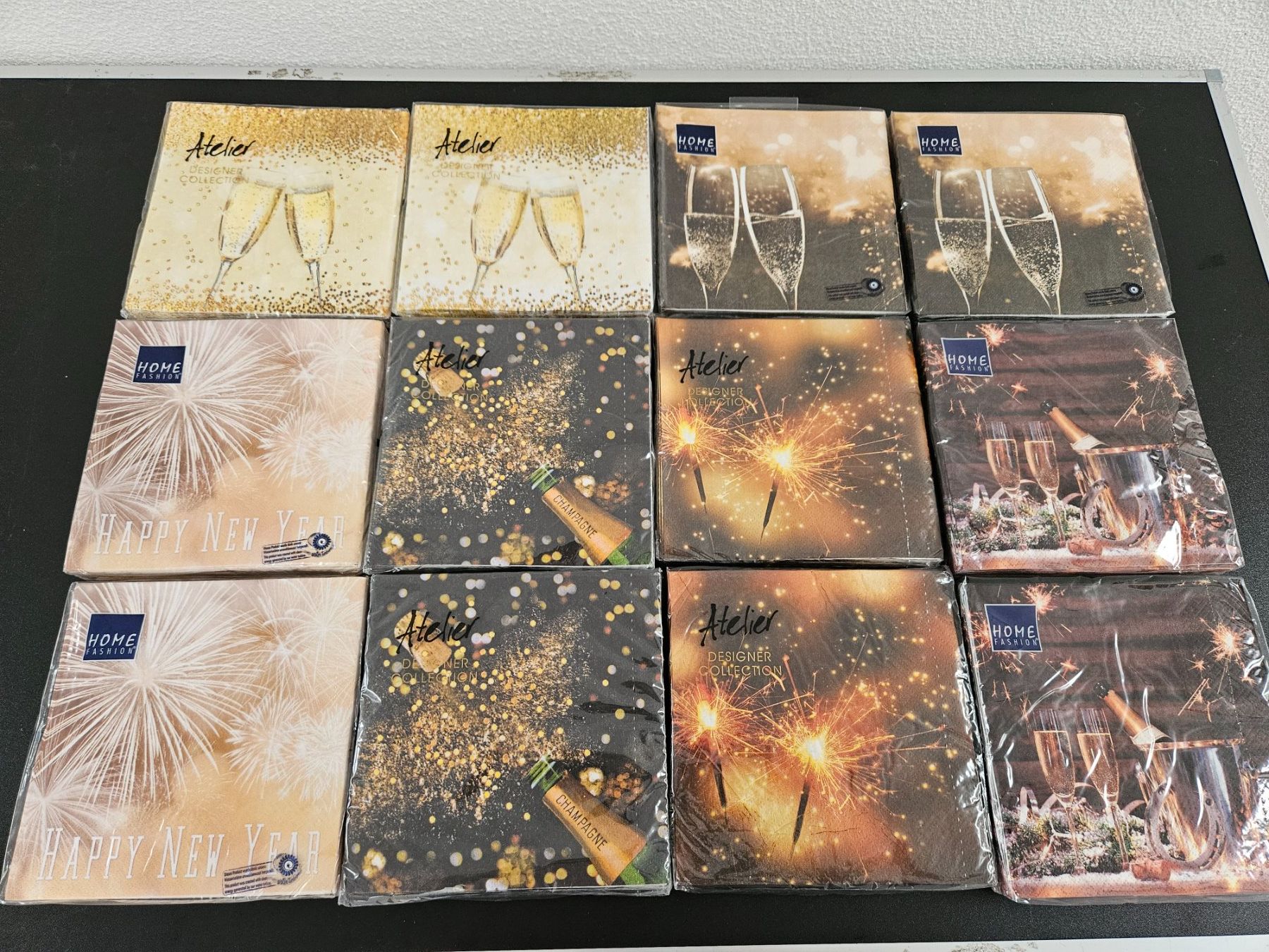 Tovaglioli: Neu - Servietten - 12 Packungen - 33cm x 33cm – Nuovo e nell'imballaggio originale da Dagmersellen venduto da Jarsetz_Restposten