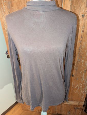 H&M mauve Damen Rollkragen-Langarmshirt, Grösse M Viskose