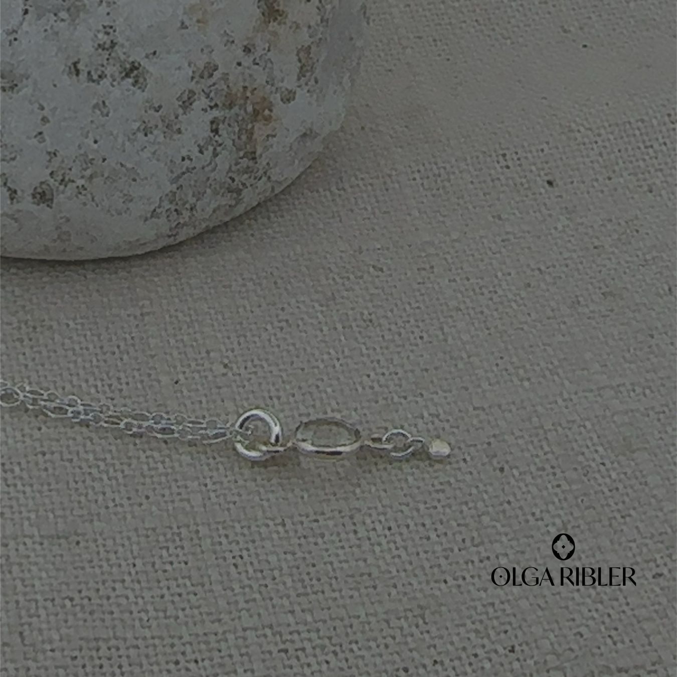 Olga Ribler Ketten: Silberkette fein 2 mm mit Topas 45 cm – Neu (gemäss Beschreibung) aus Luzern von Schmuckoutlet 5
