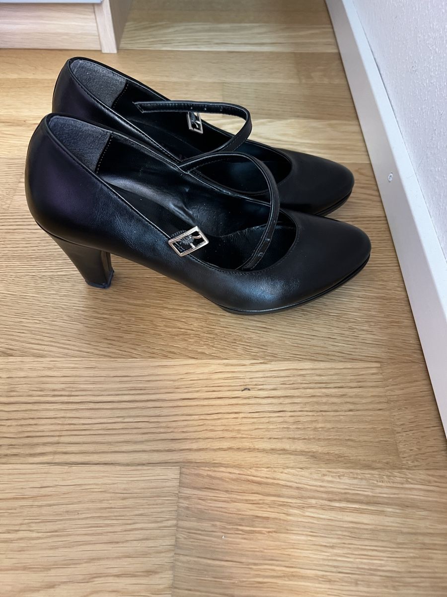 Damenschuhe: Scarpe Made in Italy – Gebraucht aus Bôle von dany2021 3
