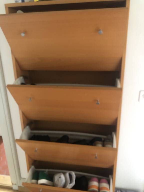 Armadi: Schuhschrank Holz – Usato da Zürich venduto da love68 2