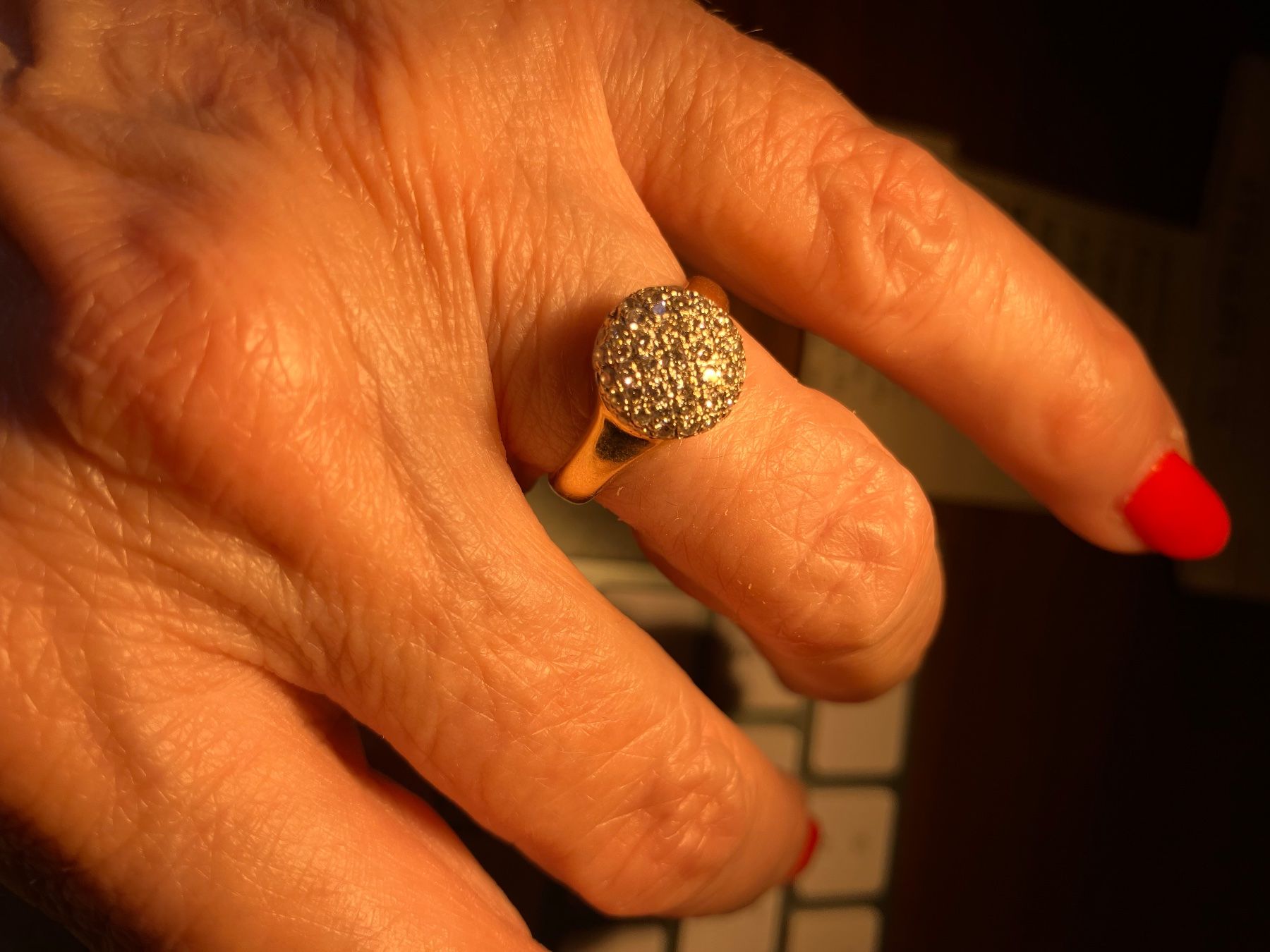 Anelli: Anello gr.53 oro 750 e diamanti – Usato da Rancate venduto da FiorAngela011 3