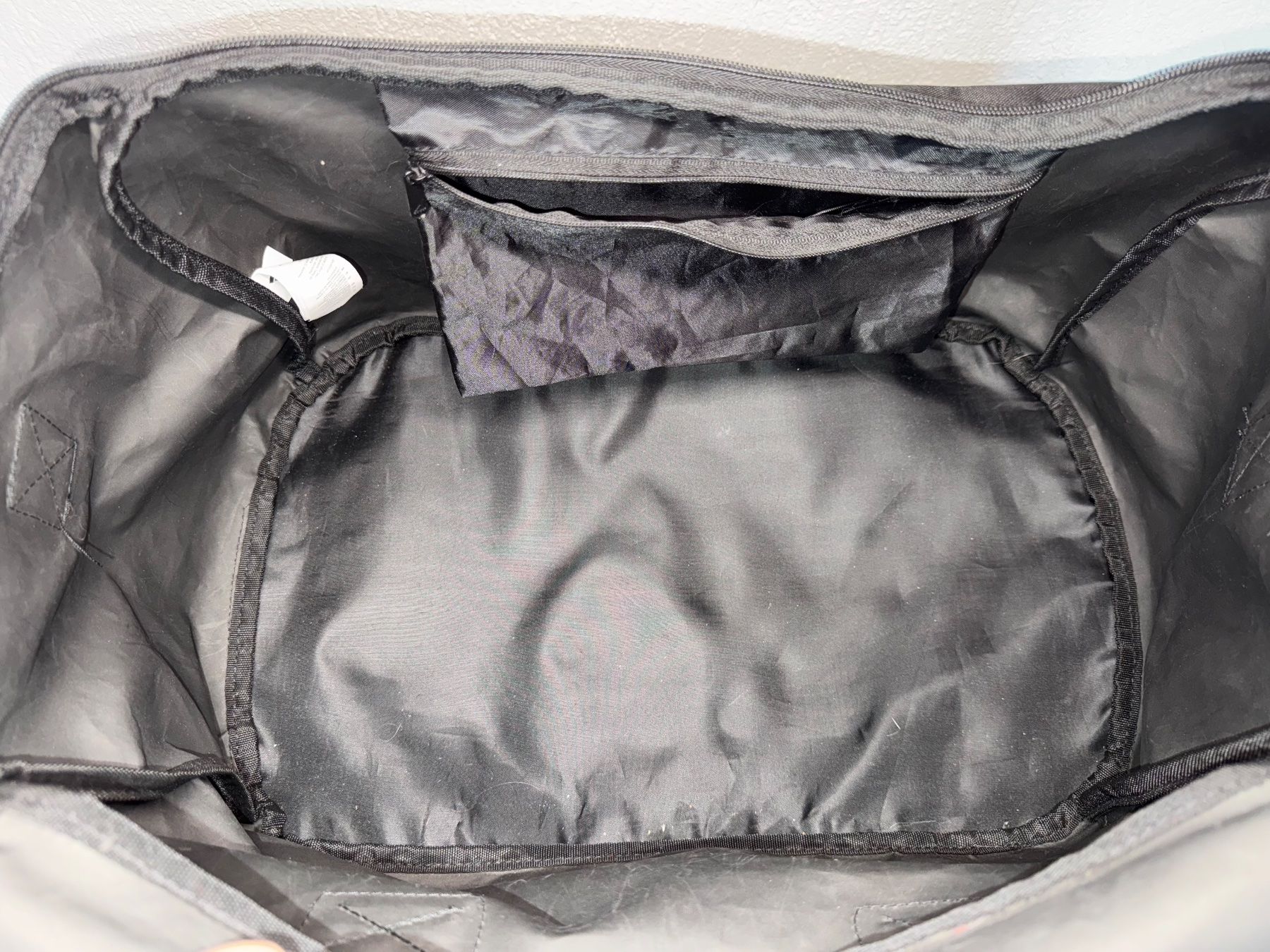 Adidas Borse: Sporttasche von Adidas – Usato da Grosswangen venduto da shoes.bags.and.co 5