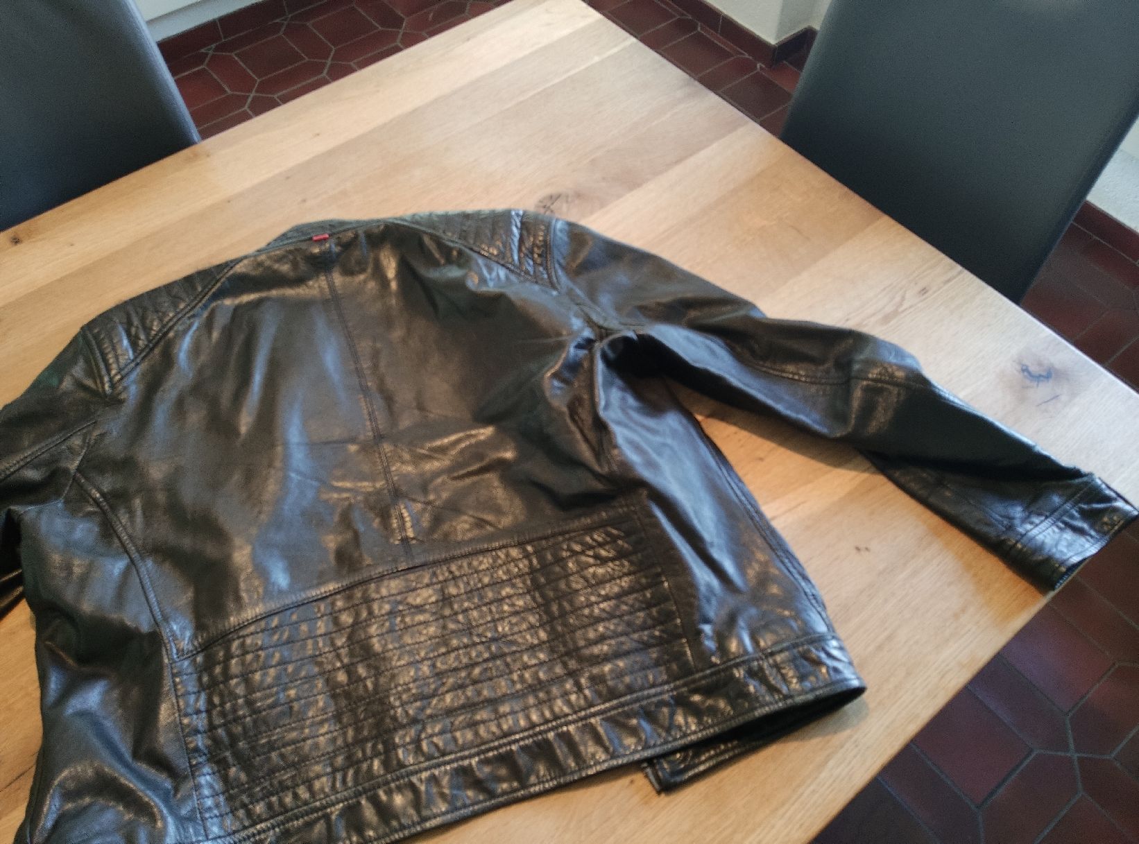 Strellson Giacche: Strellson Lederjacke - schwarz - neuwertig - Grösse 52 / L – Nuovo (secondo la descrizione) da Zofingen venduto da Justice79 7