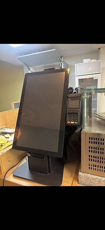 PCs: Borne de commande tactile – Neuf avec emballage d'origine à Bouveret par lok_c2k8