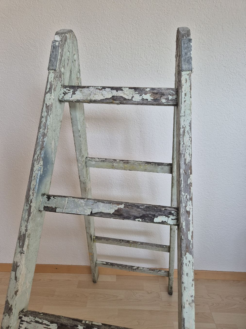 Scale: antike Holz-Malerleiter – Usato da Herzogenbuchsee venduto da herzchae 6