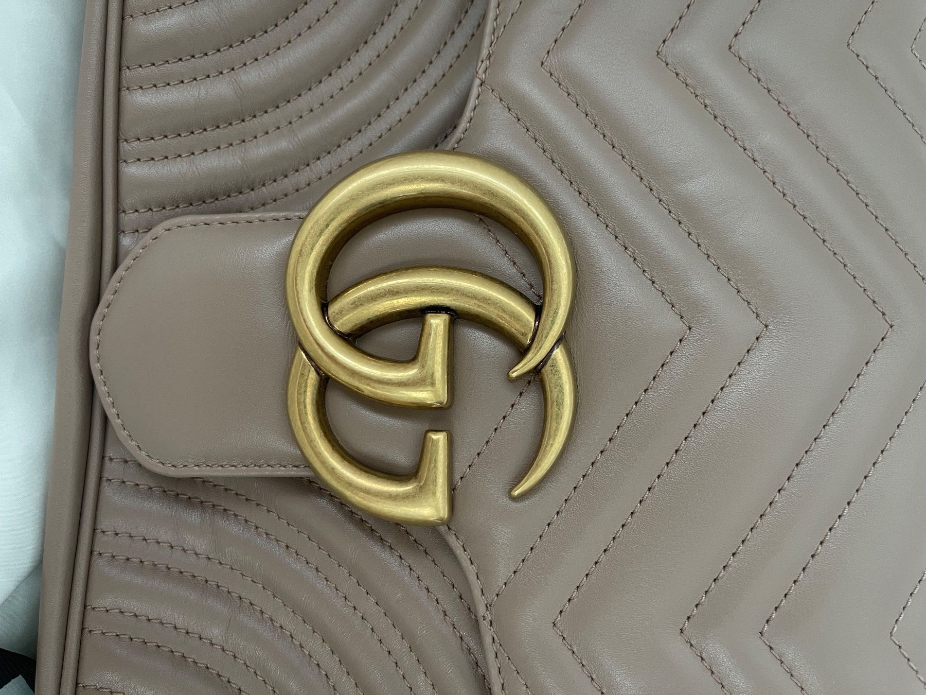 Gucci Borse da donna: Gucci Marmont Bag – Usato da Schönenwerd venduto da miami_girl91 6