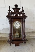 Pendelwanduhr
