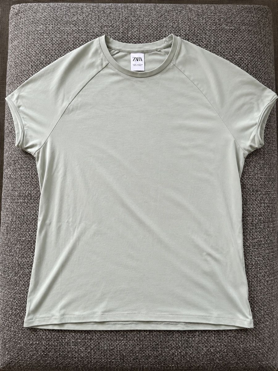 Zara T-shirt: Cool Zara t-shirt – Usato da Genève venduto da ost_h6xb