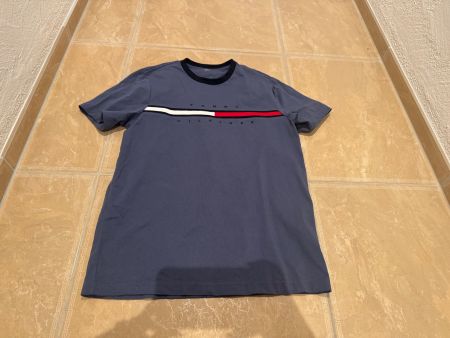 Tommy Hilfiger neues Shirt, M