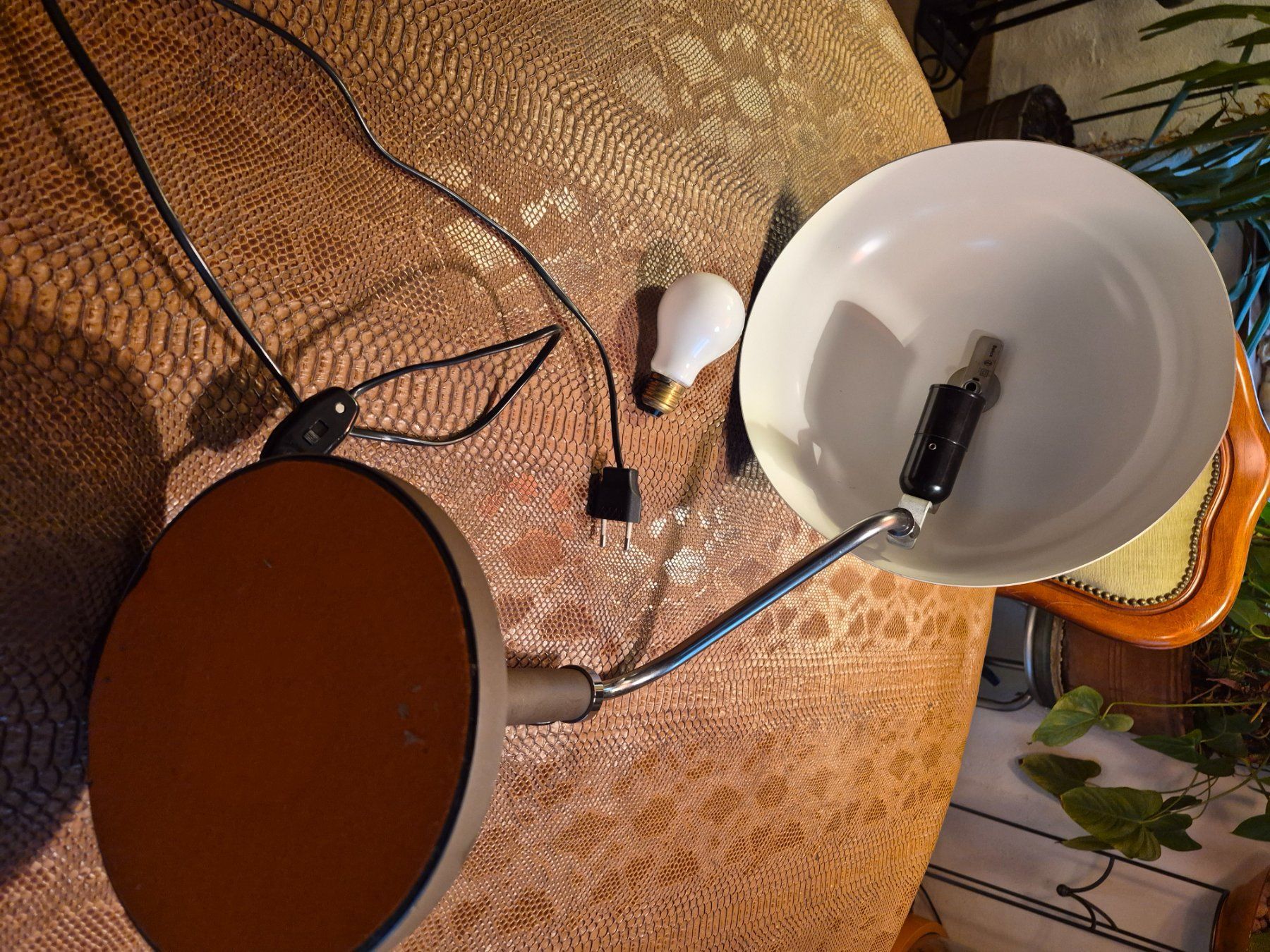 Belux Lampes: Lampe Alfred Müller par Belux – D'occasion à charmoille par mir_my9f 7