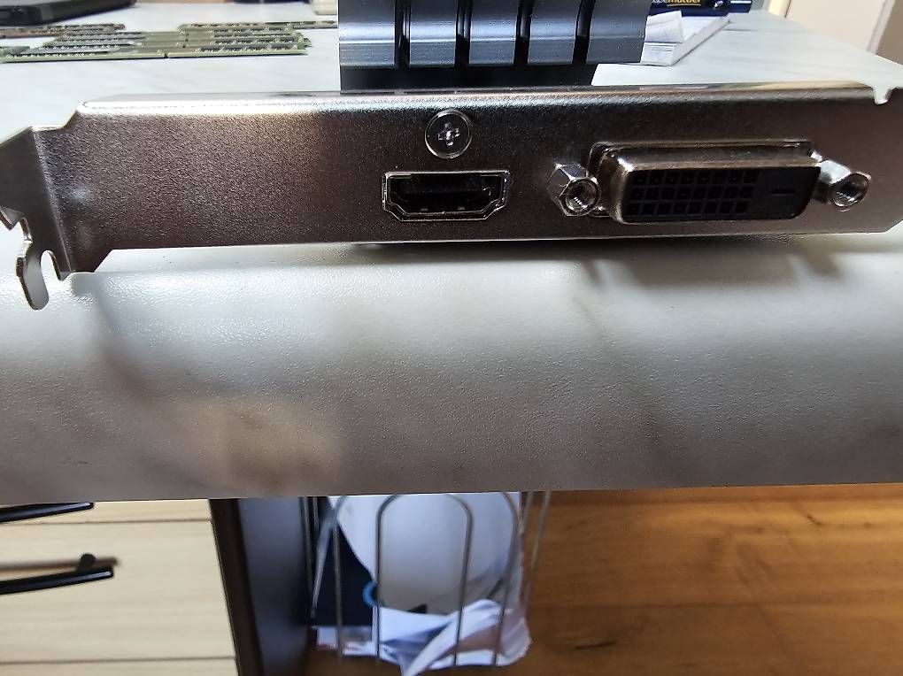 Schede grafiche: Nvidia GT1030 silent – Usato da Goldau venduto da Hondor
