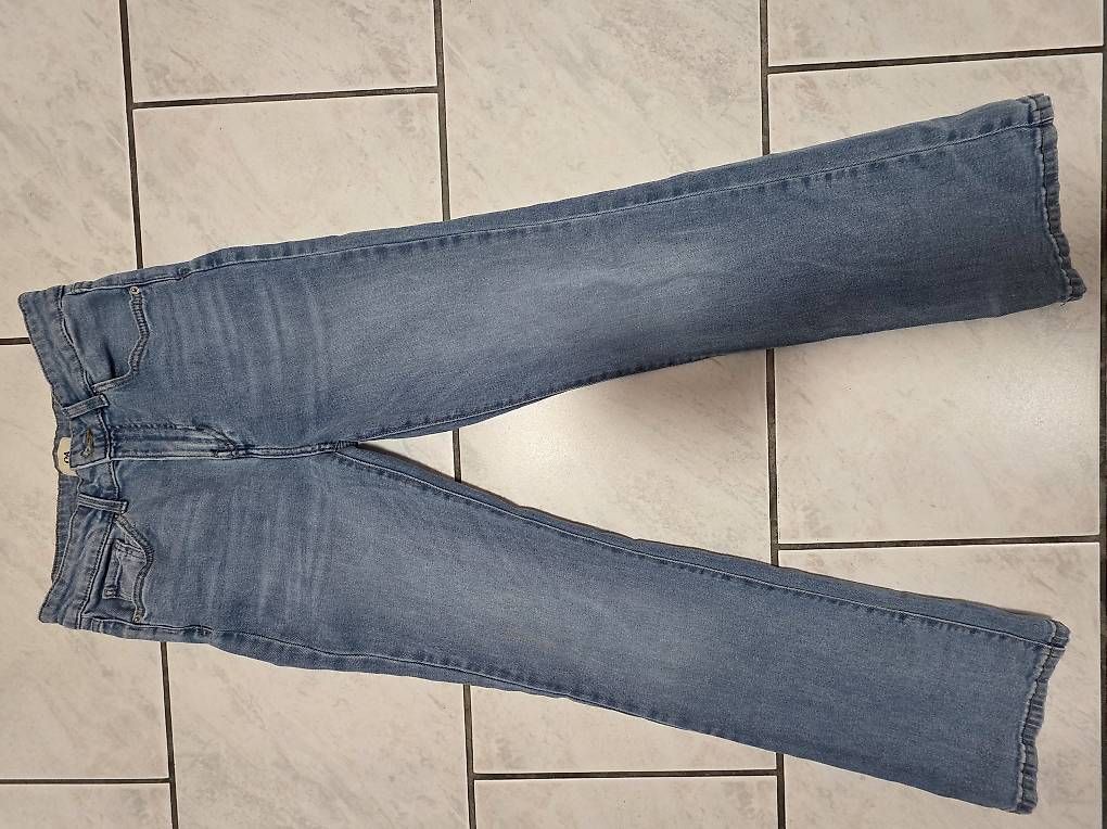 Jeans: Jeans, Gr. 40 – D'occasion à Frauenfeld par nhn_j68w 2