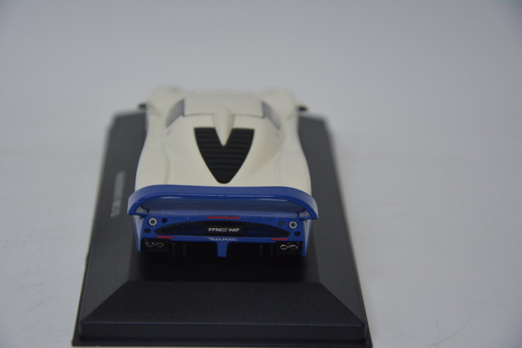 Maserati Modellini d'auto: Maserati MC12 2004 , iXO , 1:43 – Nuovo e nell'imballaggio originale da Goldach venduto da Feivel9 7