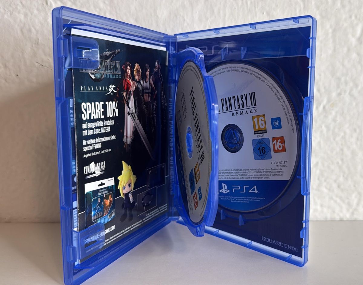 Sony Giochi: Final Fantasy VII Remake PS4/PS5 Game – Usato da Ehrendingen venduto da bubulence 1