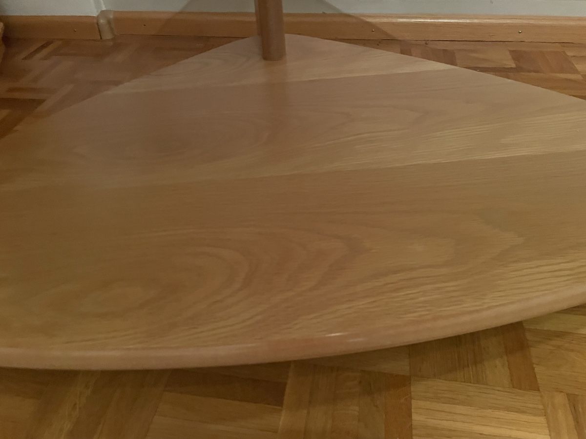 Tavoli: Moderner Glas-Couchtisch mit Ablage – Usato da Oberwil BL venduto da Petermib 4