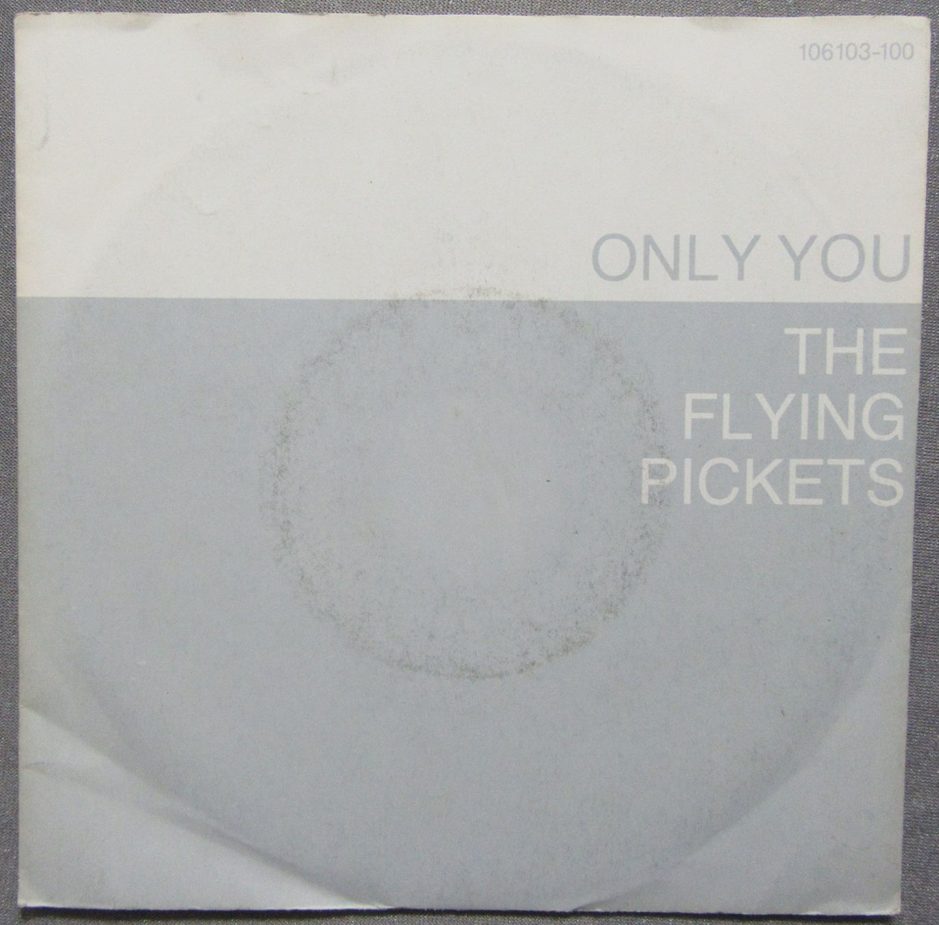 Schallplatten: The Flying Pickets - Only you - Single von 1983 – Gebraucht aus Auenstein von Padabimbim