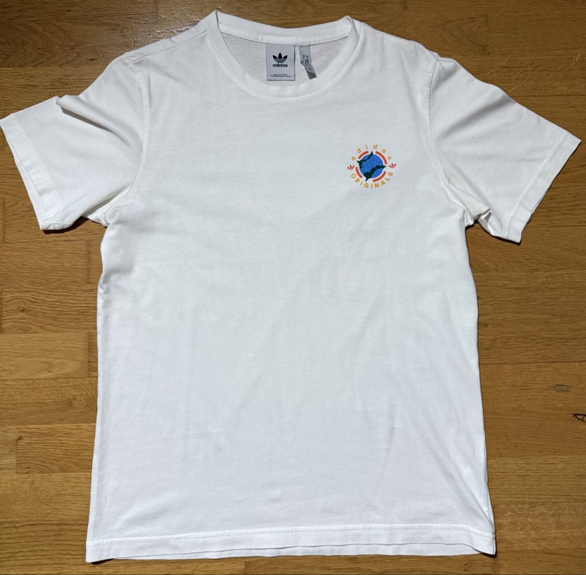 Adidas T-shirt: T-shirt adidas – Usato da Savièse venduto da te_luy 1