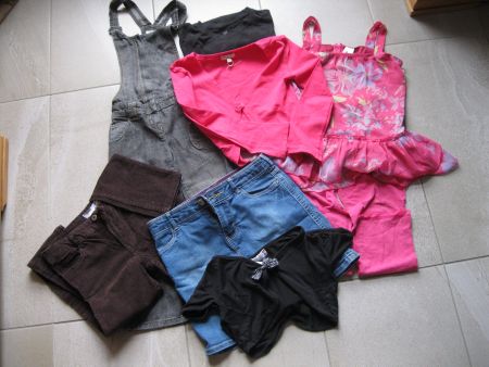 lot 6 pièces taille 140