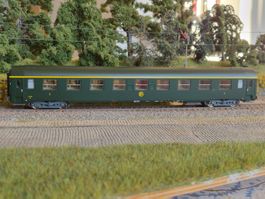 Roco 44600, SNCF Reisezugwagen Typ UIC Y A9 in grün