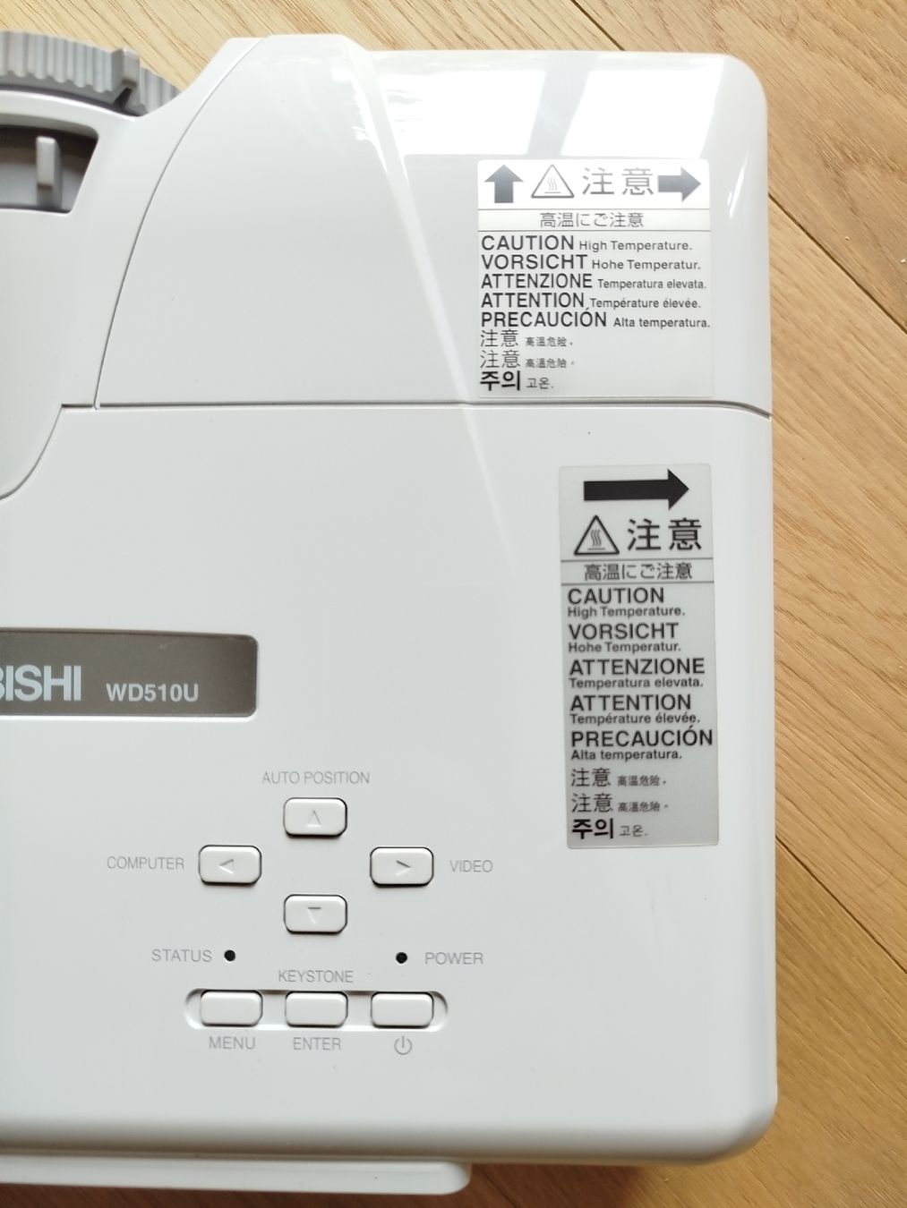 Mitsubishi Proiettori: Mitsubishi WD510U Projektor Beamer – Difettoso da Ipsach venduto da charliez 3