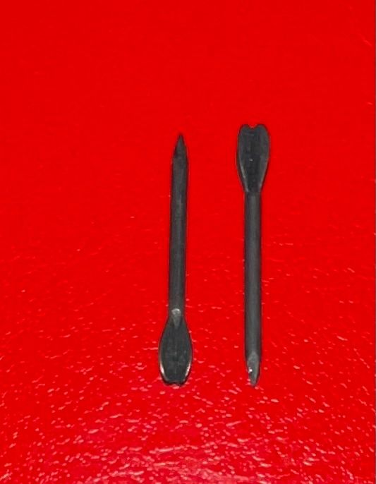 Freccette: 2 Flèches fléchettes Dart Pfeil époque Vietnam – Usato da Nyon venduto da 65d45 3