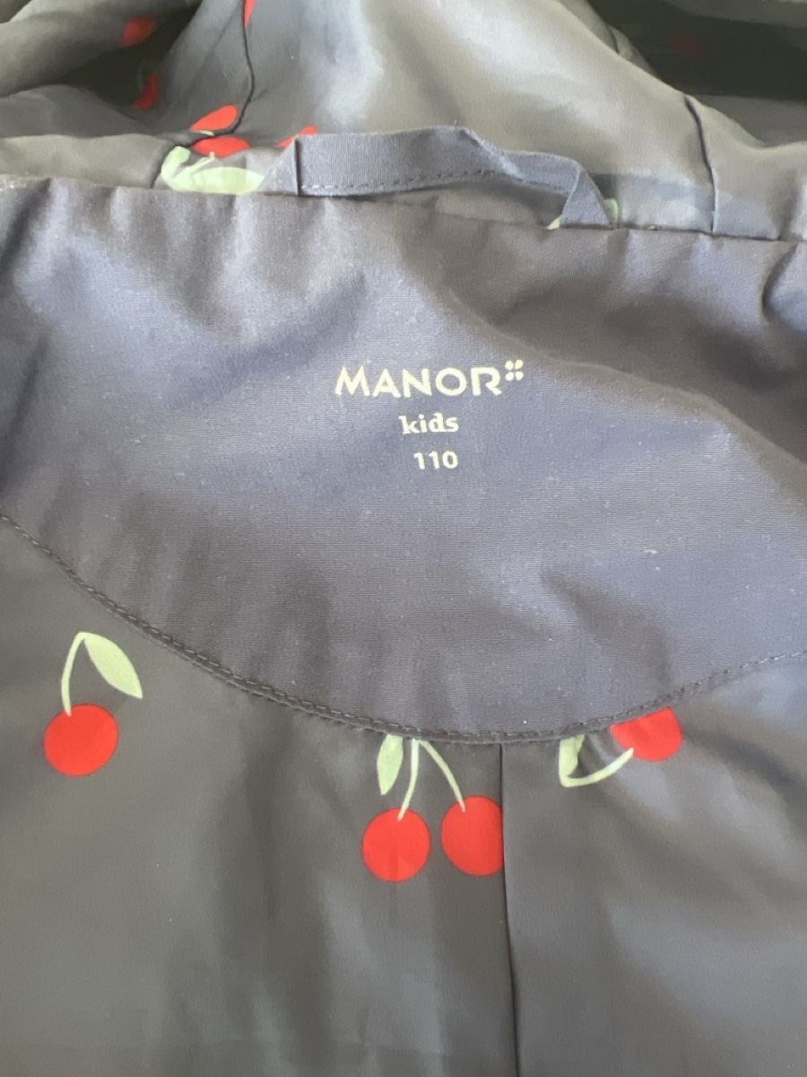 Manor Vestes & Manteaux: Leichte Kinderjacke Grösse 110 – D'occasion à Kaltbrunn par franzi54 3