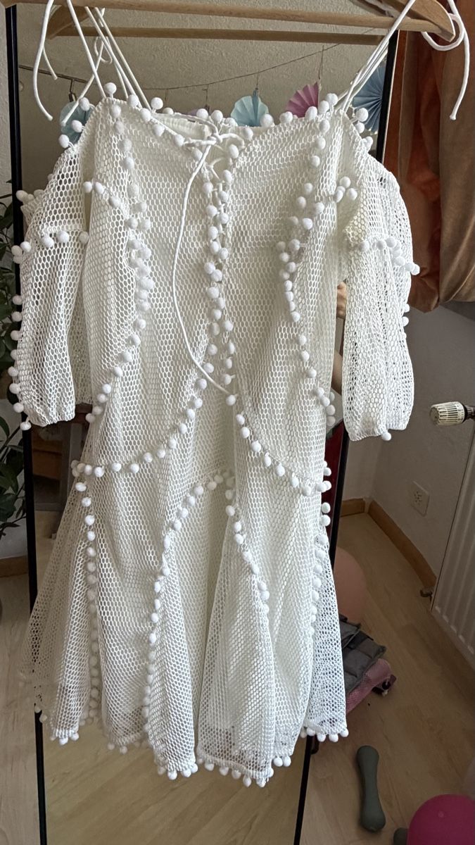 Vestiti: Wunderschönes weißes Kleid – Nuovo (secondo la descrizione) da Pratteln venduto da plk_px2d