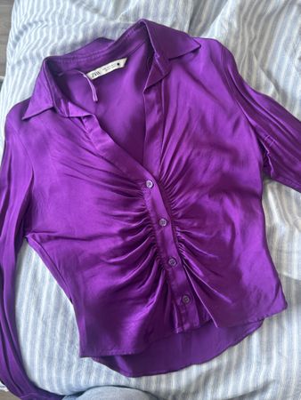Zara blouse purple satin finish like new condition