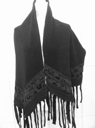 Vintage Stola Schal schwarz m Samt Blumen Bordüre u Fransen