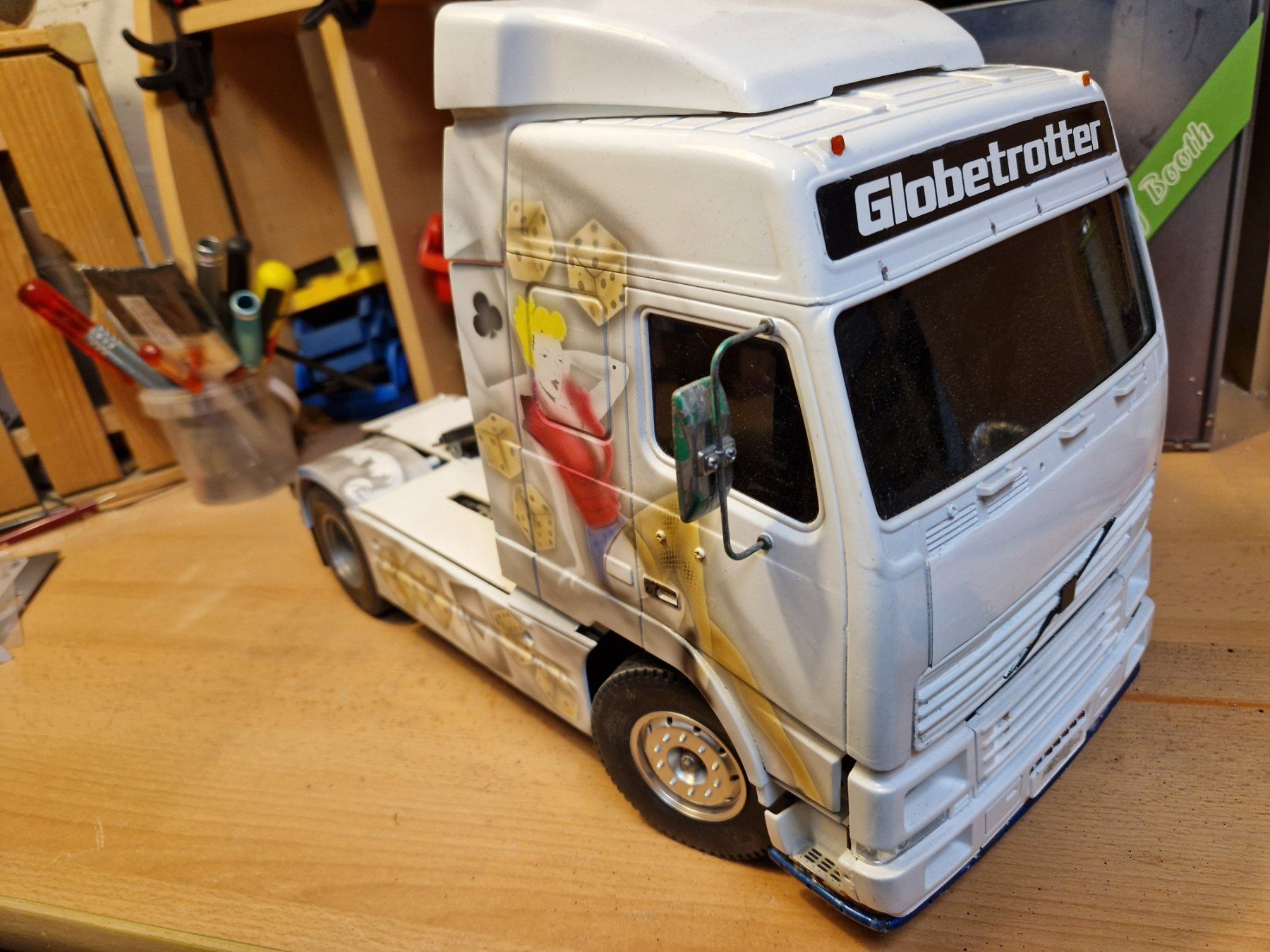 Tamiya RC Kits de montage: Tamiya Volvo FH12 – D'occasion à Untervaz par