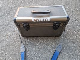 Kiste Canon mit Schaumstoffeinlage und Trennwand