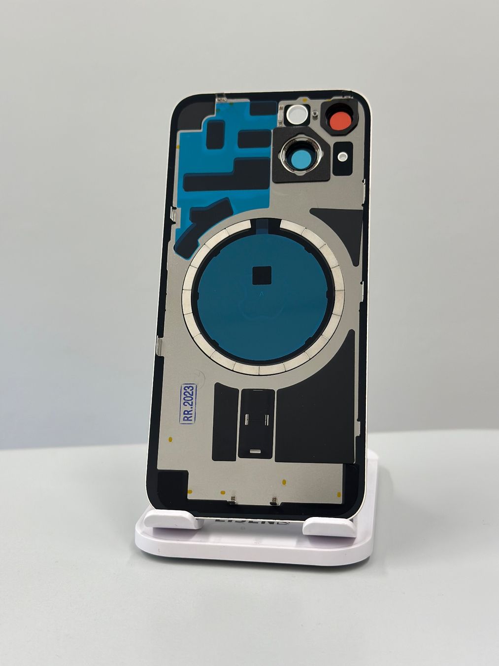 Covers & Schutzfolien: Vitre Cache Arrière iPhone 14 Blanc avec aimants – Neu und originalverpackt aus Zug von ElPhone 1