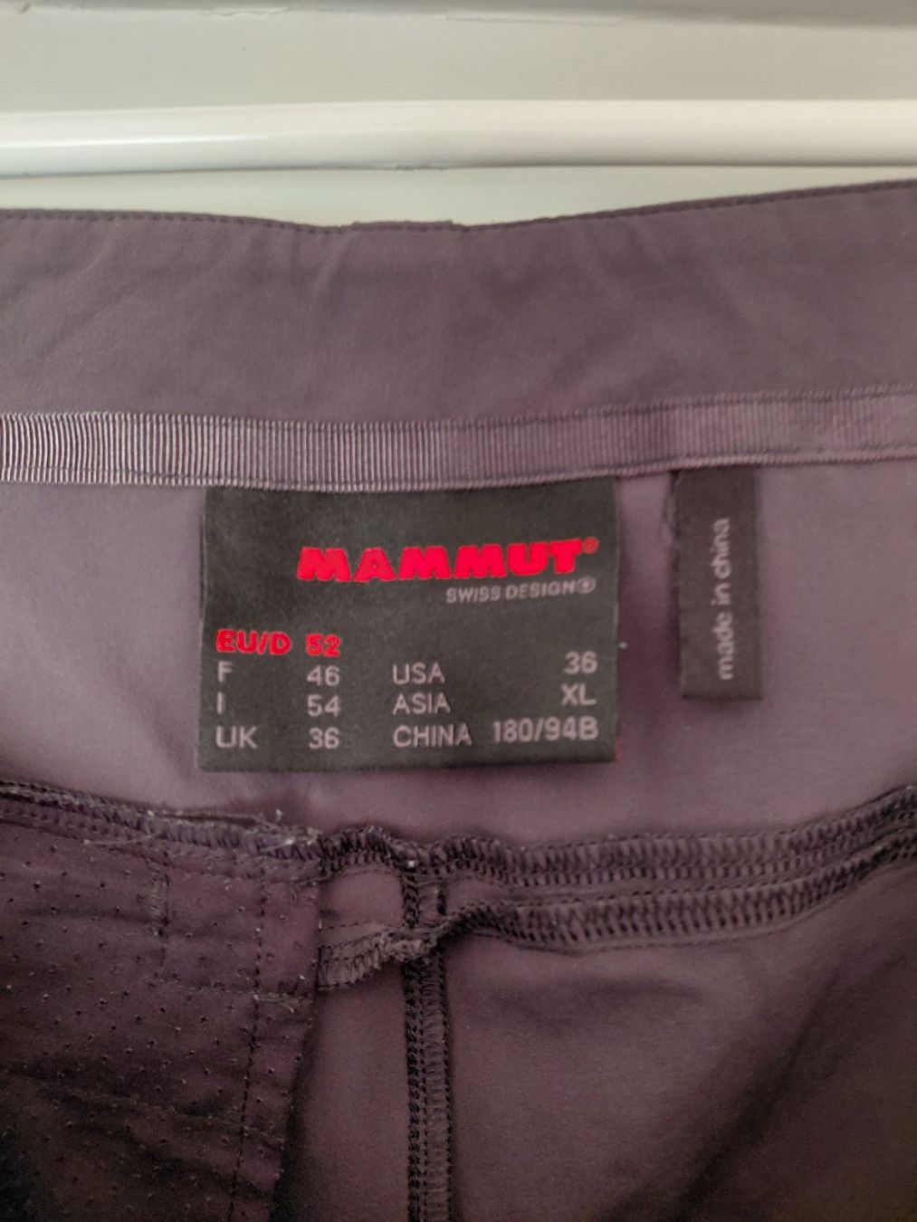 Mammut Pantaloni: Mammut Wanderhose Gr.52 – Usato da Münchwilen TG venduto da Spurtch 2