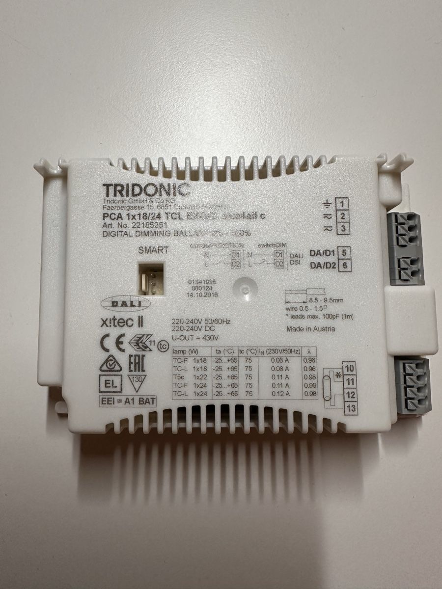 Componenti elettronici: Tridonic EVG xitec II DALI dimmbar 220-240V – Nuovo (secondo la descrizione) da steffisburg venduto da releve
