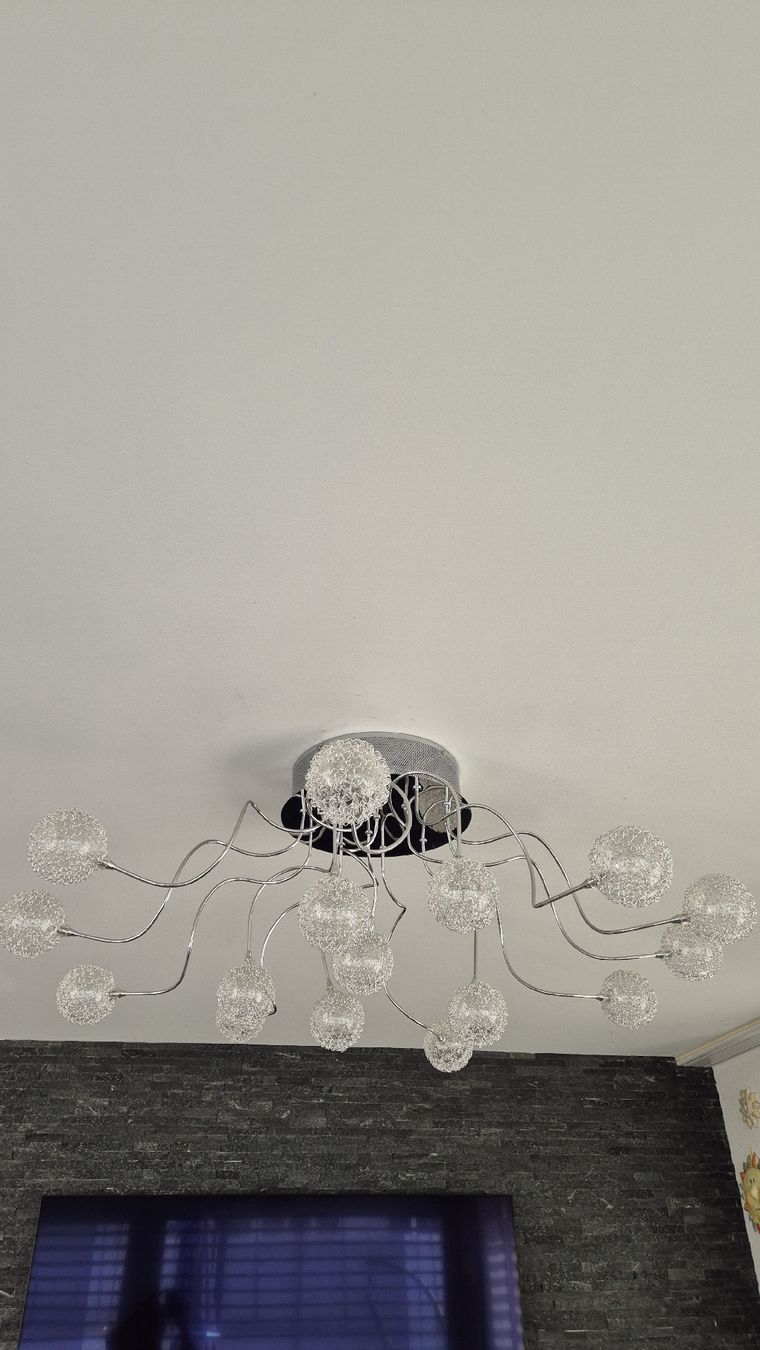 Micasa Kronleuchter & Deckenlampen: Lampadario Micasa N.P. 350.00 CHF – Gebraucht aus Romanshorn von Eleony 1