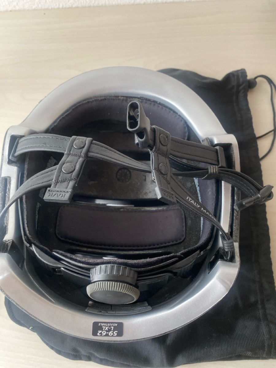 Kask Caschi: Kask top Velohelm Gr. 59-62 silber – Usato da Pfäffikon SZ venduto da Anita8808 4