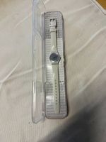 Montre Swatch blanche  neuve jamais porté